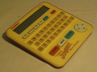 Franklin SCR - 226 Official Scrabble Players Dictionary LCD electronic hand held 3