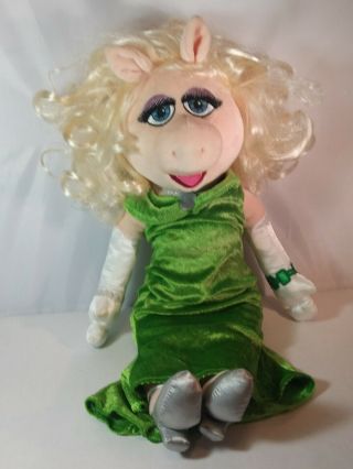 Disney Store Miss Piggy Muppets Most Wanted 18” Plush Doll