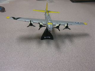 SCALE 1:155 B - 17G A BIT O LACE Aircraft ON STAND 6 INCHES LONG 8 INCHES WIDE 3
