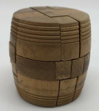 Hand - Crafted Barrel - Shaped Wood Puzzle Box Brain Teaser Desk Toy (rf1006)