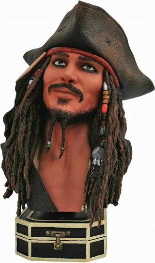 Diamond Select Disney Pirates Of The Caribbean Jack Sparrow 1/2 Scale Bust