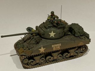 Ww2 Us Sherman Tank,  1/35,  Built & Finished For Display,  Fine,  Airbrushed.  (a)