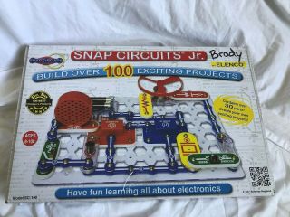 Elenco Snap Circuits Jr.  Electronic Kit Sc - 100 Pre Owned Complete
