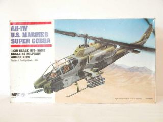 1/35 Mrc Ah - 1w Us Marines Cobra Attack Helicopter Plastic Scale Model Kit