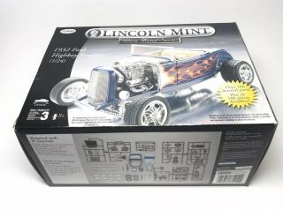 Diecast Metal Lincoln 1932 Ford Highboy Roadster Model Kit 1/24 Skill 3