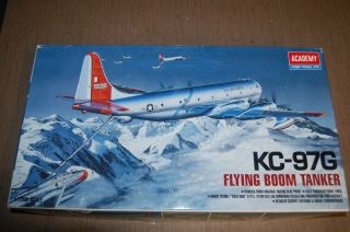 1/72 Academy Boeing Kc - 97g U.  S.  Air Force Flying Boom Tanker In Open Box