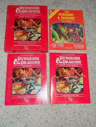 Vintage 1983 TSR Dungeons & Dragons Fantasy Role Playing Game Basic Rules Set 1 2