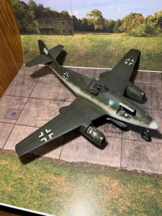 Vintage Pro Built 1/48 Scale ME - 262 WW2 Nazi Luftwaffe Jet Fighter Display Ready 2
