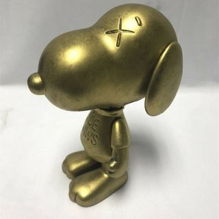 OriginalFake KAWS Snoopy Limited Edition GOLD - 2019 3