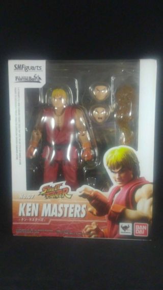 Bandai Shfiguarts Street Fighter 07 Ken Masters Figure