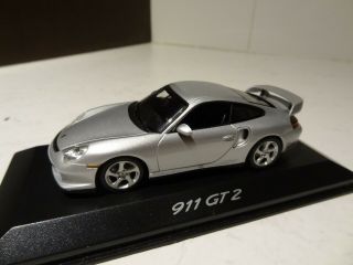 1/43 Minichamps Porsche 911 996 Gt2 Silver Metallic