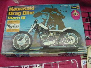 1971 Revell Kawasaki Drag Bike Motorcycle 1/8 Scale Model Kit