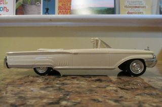 0721p 1960 Mercury Park Lane Convertible Promo Friction Model Car By Amt