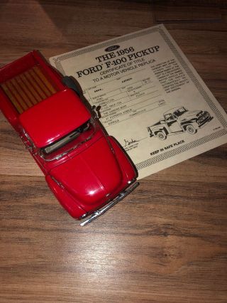 Danbury Red 1956 Ford F - 100 Pick - Up Truck 1/24 Diecast W/ Title