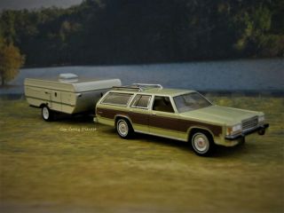 1985 Ford LTD Country Squire Wagon,  Pop Up Camper Collectible / Diorama Model 3