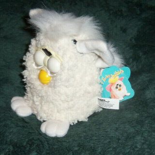 1999 Furby Babies Tiger Electronics ALL white Hair gray/blue eyes Model 70 - 940 2