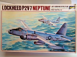 Hasegawa 1:72 Scale Lockheed P2v - 7 Neptune Anti - Sub Patrol Model Kit & Book