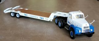 First Gear Internationa Blue Diamond Low Boy Tractor Trailer Hauler Truck No Box