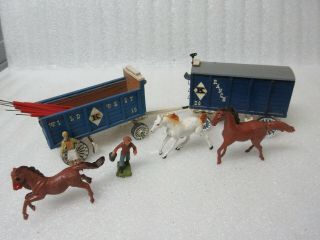 Model Rr - O Scale - 2 Circus Wagons - Diamond K Ranch Wild West Show