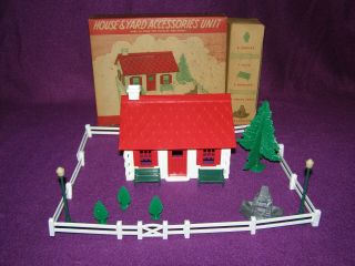 Vintage Plasticville House & Yard Accessories,  Kit Hy - 6 Use W/lionel