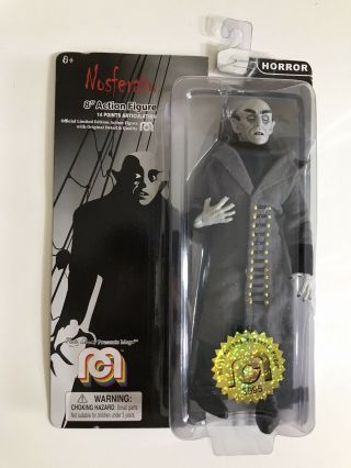 Mego Nosferatu Horror 8” Figure Cards Might Has Flaws