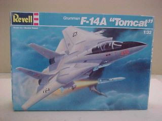 Revell F - 14a Tomcat 1/32 Scale Model Kit