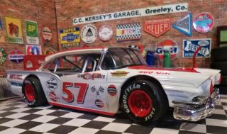 Custom Built 1:25 Scale 1957 Ford Short Track Stock Car With 460 C.  I.  V8.