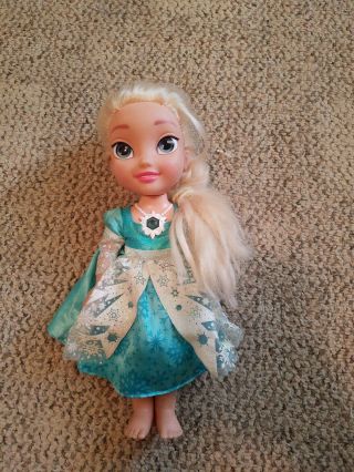 Jakks Pacific Disney Frozen Snow Glow Elsa Doll Dress Lights Up & Sings & Talks