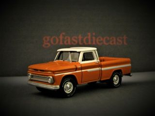 1965 65 Chevrolet C - 10 Fleetside Pickup Truck Collectible Diorama Model 1/64