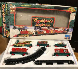 Toy State Northpole Express Battery Operated Christmas Train Set 5306