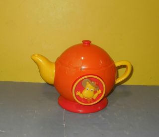 2006 Mattel Nickelodeon Backyardigans Tasha Tea Party Talking Musical Teapot Pot