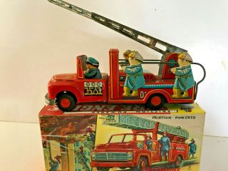 Vintage Japan Tin Friction Powered Fire Engine With Firemen