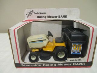Cub Cadet Steerable Riding Lawn Mower Tractor Metal Bank Scale Models Toy 1990