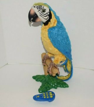 Squawkers Mccaw Talking Interactive Parrot W/ Remote & Perch Hasbro Furreal