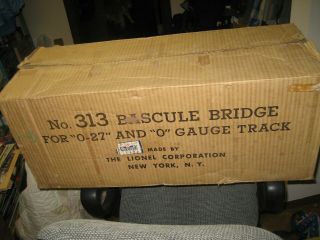 Lionel 313 Bascule Bridge,  Circa 1948,  Boxed,  Complete,  No More Need Toupgrade
