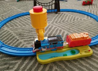Tomy Trackmaster - Thomas The Train With Actual Steam (water Vapor) And Sound
