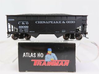 Ho Scale Atlas Trainman C&o Chesapeake Ohio 2 - Bay Hopper Car W/ Load 49099 Rtr