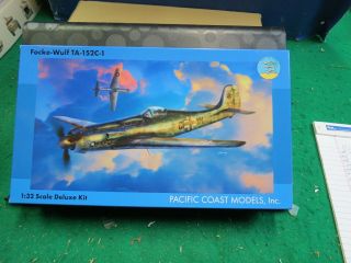 1/32 Pacific Coast Models - Focke - Wulf Ta - 152c - 1