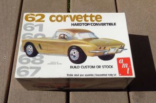 1:25 Amt 1962 Chevrolet Corvette Model Kit 2205 Complete W/ Decals