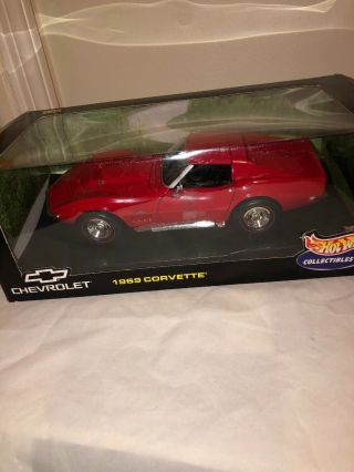 Hot Wheels 1:18 1969 Corvette Diecast Car