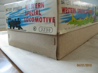 Vintage tin toy B/opMYSTERY ACTION WESTERN SPECIAL LOCOMOTIVE with WHISTLE 3