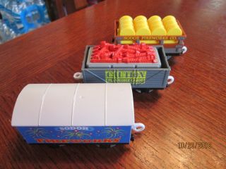 Thomas & Friends Sodor Fireworks Co.  Trackmaster Train Box Car Set 2009