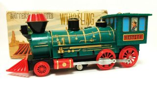 Vintage Marx Battery Operated Whistling Locomotive Plastic/tin Train
