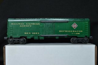 Lionel 9863 Railway Express Rea Wood Sided Reefer Freight Car (1974 - 76)