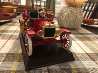 Franklin 1916 Ford Model T Fire Engine Red Truck 1:16 Scale Diecast Model 3