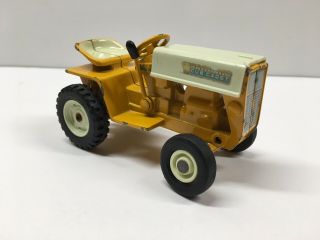 Vintage Ertl Ih International Harvester 122 Cub Cadet Die Cast Garden Tractor