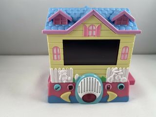 Mattel Pixel Chix Interactive Digital Dollhouse Toy Babysitter House -