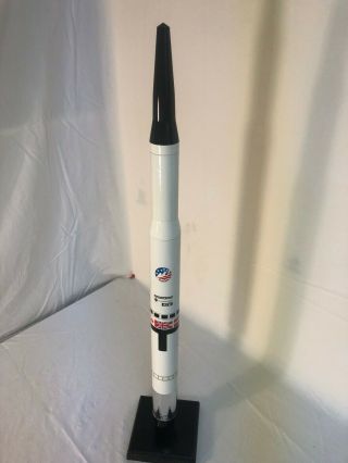 Vintage Estes 2054 Beta Launch Vehicle Model Rocket Built / Never Launched