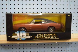 Ertl American Muscle 1:18 1968 Dodge Charger R/t Limited Edition - Copper