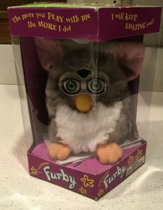 1998 Tiger Electronics Furby Grey/white With Green Eyes 1st Gen